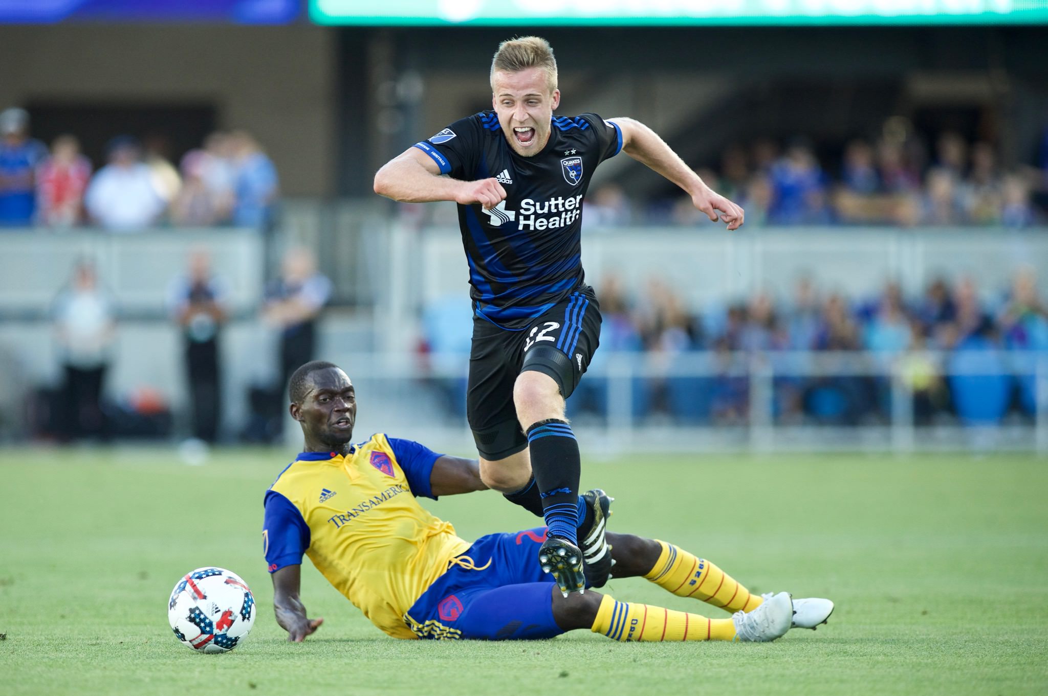 鄂竞技的排 鄂竞技的排